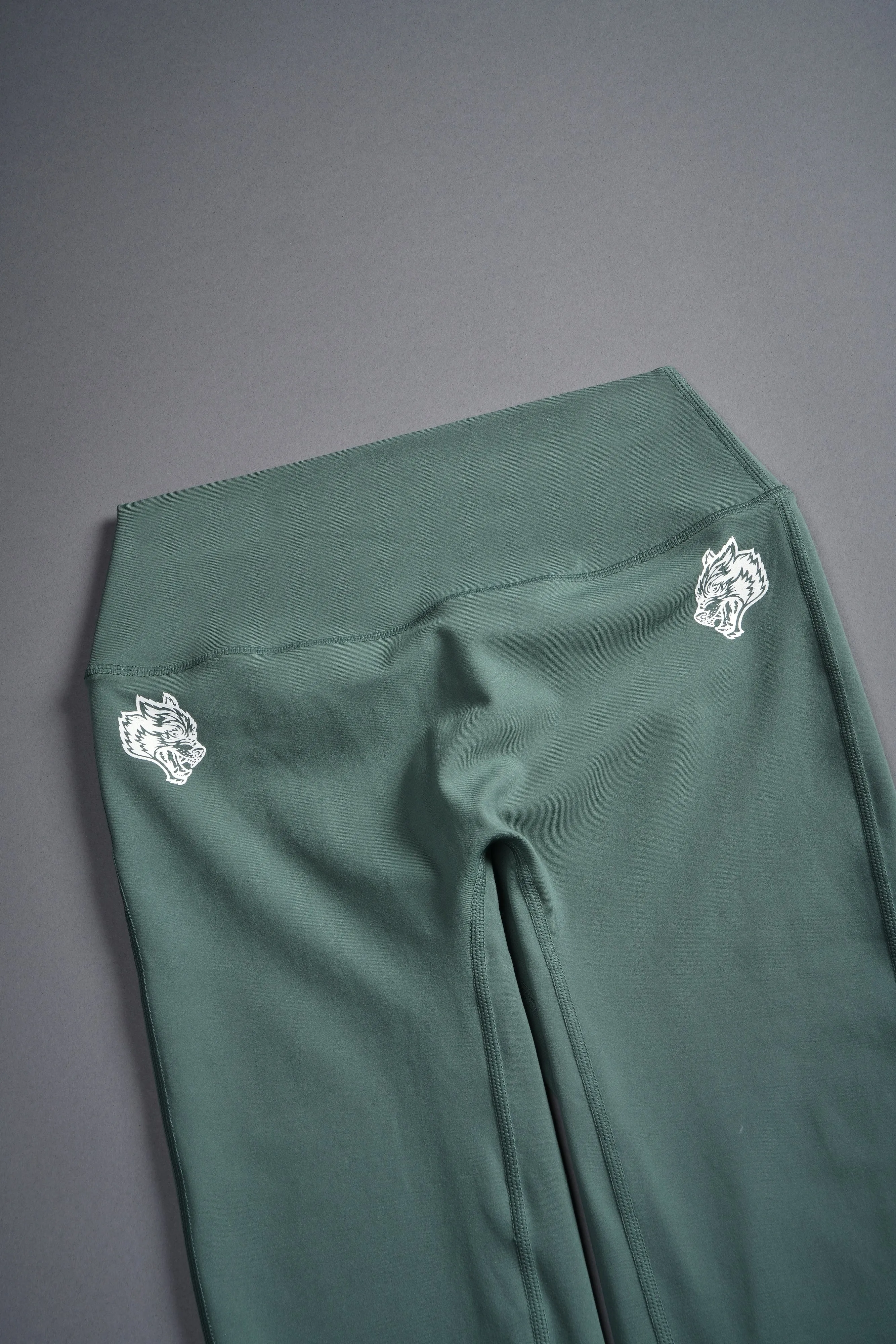 Dual Wolf "Beau" Leggings in Hunter Green